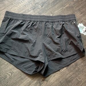 DSG Mid Rise Stride Run Shorts Womens Size 2XL New With Tags